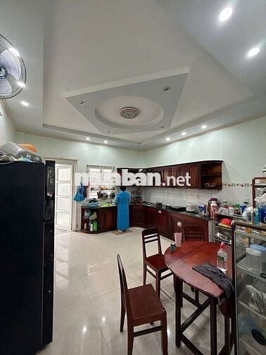 NHÀ 2 LẦU ĐẸP - KDC THỚI NHỰT 2