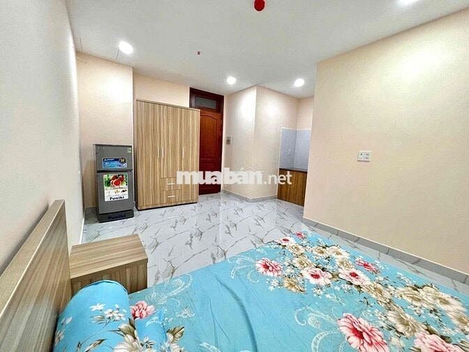 CĂN HỘ BAN CÔNG FULL NỘI THẤT - CỬA SỔ TRỜI - NGAY ĐẠI HỌC VĂN HIẾN