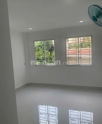 BÁN CĂN HỘ DỊCH VỤ MẶT TIỀN  ĐƯỜNG NGUYỄN THƯỢNG HIỀN QUẬN PHÚ NHUẬN  