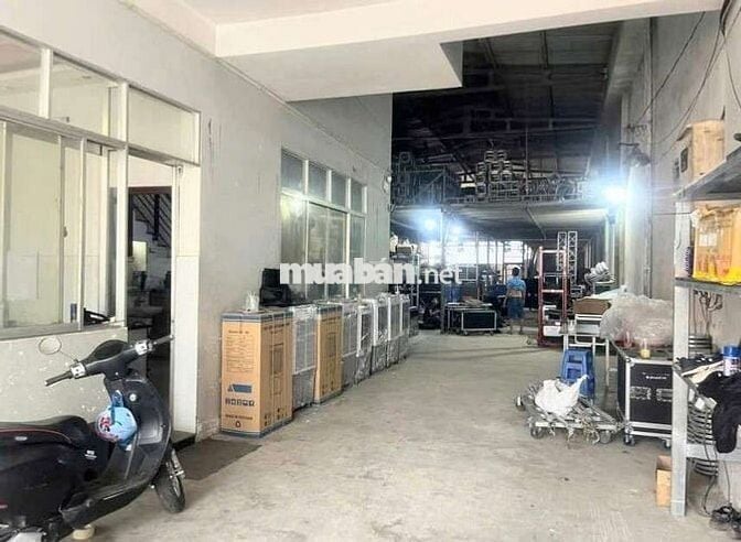 CHO  THUÊ  KHO  XƯỞNG  Y  HÌNH ( 600 m2) LÊ  ĐÌNH  CẨN. QUẬN BÌNH  TÂN