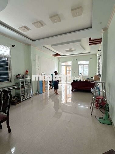 NHÀ 2 LẦU ĐẸP - KDC THỚI NHỰT 2
