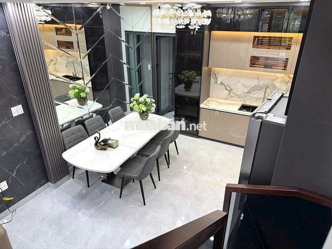 CHÍNH CHỦ BÁN NHÀ MẶT TIỀN HẺM NGUYỄN THỊ THẬP – QUẬN 7