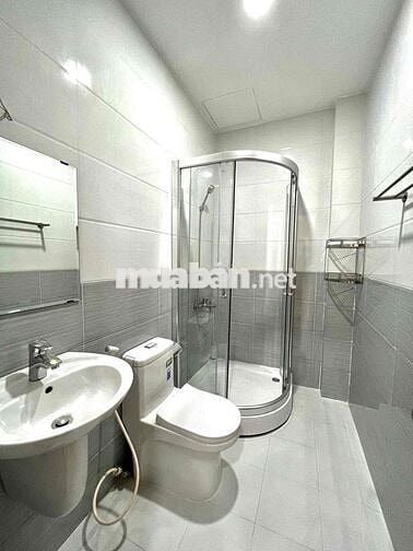 CĂN HỘ BAN CÔNG FULL NỘI THẤT - CỬA SỔ TRỜI - NGAY ĐẠI HỌC VĂN HIẾN