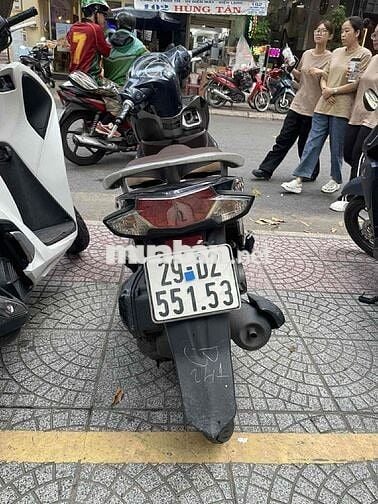 Cần tiền cần bán