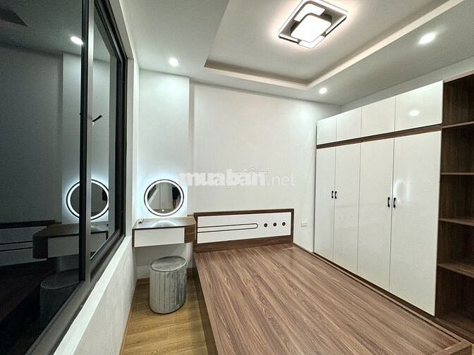 KHƯƠNG TRUNG 30M MẶT PHỐ 6 TẦNG–8 NGỦ- CHO THUÊ ĐUỔI MÃI KO HẾT KHÁCH