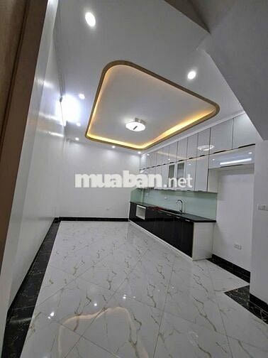 BÁN NHÀ VŨ TÔNG PHAN – 38M² – 6T THANG MÁY – NHÀ MỚI ĐẸP – 15M RA Ô TÔ