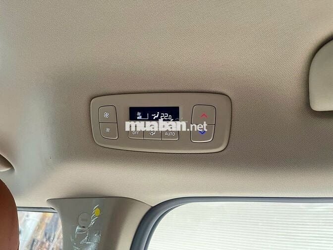 Kia Carnival 2.2D Signature 2024 - Chỉ 8000km