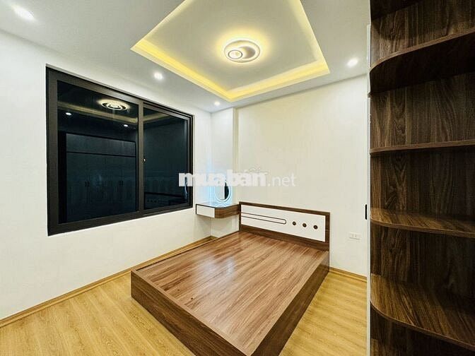 KHƯƠNG TRUNG 30M MẶT PHỐ 6 TẦNG–8 NGỦ- CHO THUÊ ĐUỔI MÃI KO HẾT KHÁCH