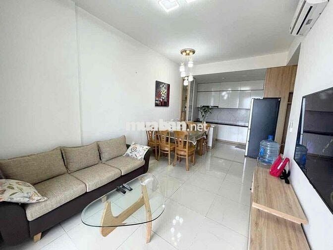 Cho thuê căn hộ 2 phòng ngủ 2WC. chung cư Orchard Parkview. p9 Phú Nhu