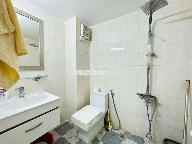Bán nhanh căn hộ chung cư Thăng Long Garden 250 Minh Khai, 2 N ,2 VS