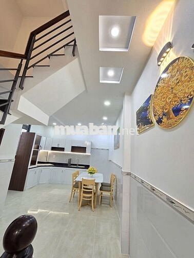 Bán nhà Bình Tân đường Mã Lò 4,2 X 16m 3L 4PN mới ô tô đậu trong nhà