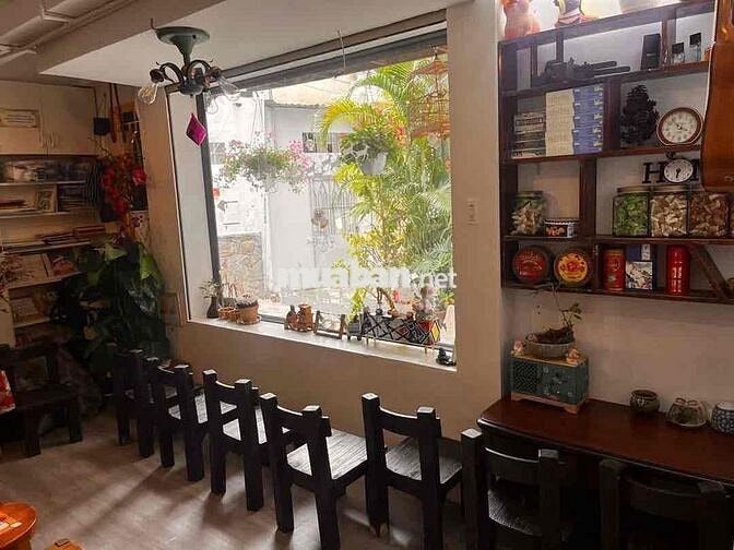 Sang quán cafe trung tâm Phú Nhuận