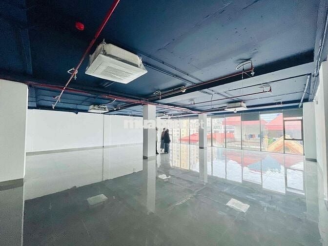 Chính chủ cho thuê toà văn phòng tại Ô chợ Dừa 270m2 giá 46t mới keng