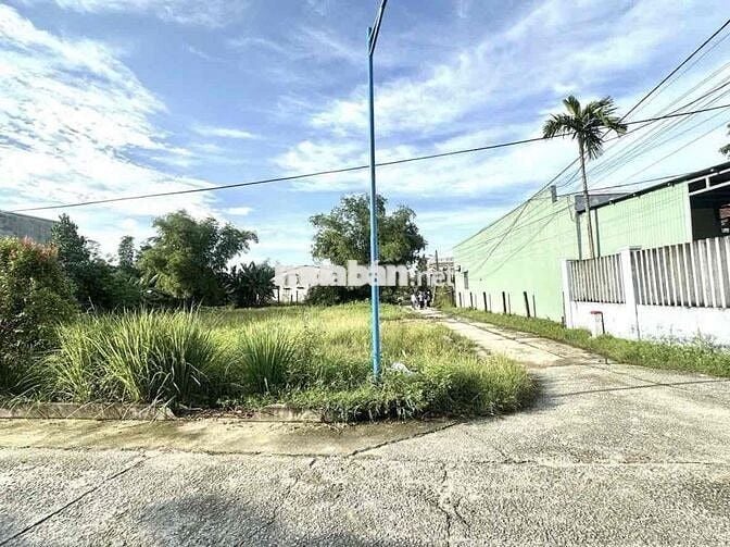 BÁN LÔ GÓC 2 MẶT TIỀN - CÁCH QUỐC LỘ 300M - GIÁ CHỈ 760 TRIỆU