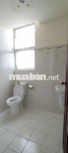 Cho thuê căn hộ 61m2 2 PN 2 WC 2 ban công tầng cao The Vision Bình Tân