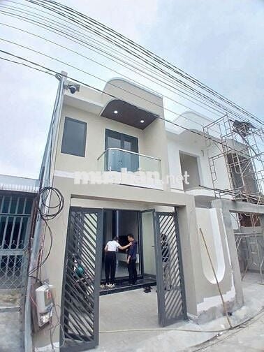 Nhà gần chợ Thạnh Phú. Sổ riêng thổ cư