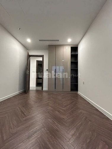 C/c Hà Đô Centrosa Q10 rộng 97m2,2p ngủ,giá 22tr/th 