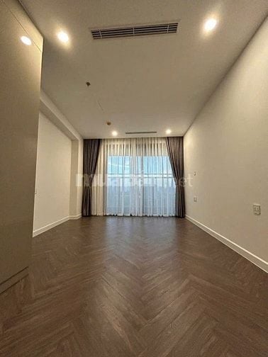 C/c Hà Đô Centrosa Q10 rộng 97m2,2p ngủ,giá 22tr/th 
