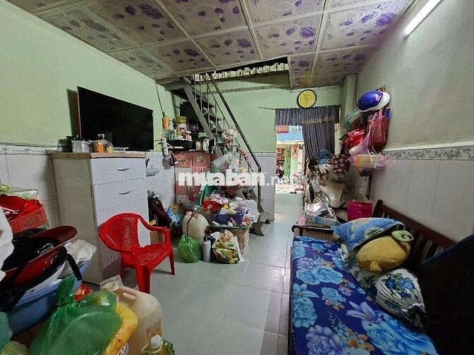 NHÀ 3 TẦNG NỞ HẬU TÀI LỘC ( 3,1m x 10m) XÓM ĐẤT P10 Q11