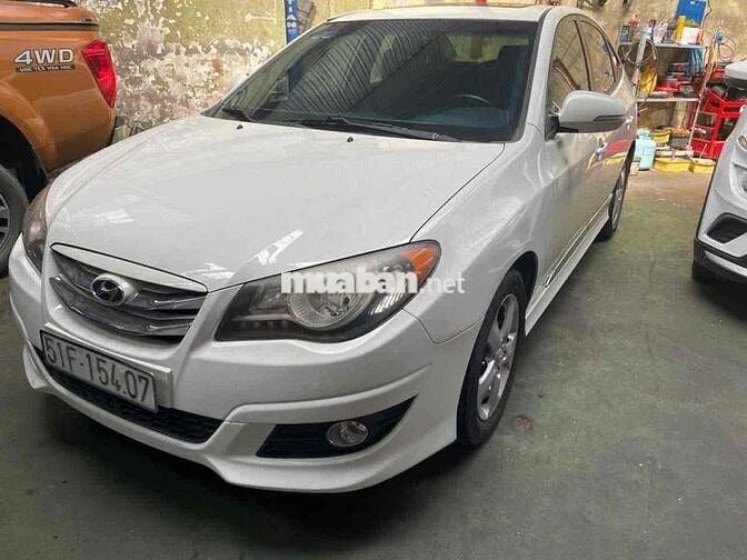 Hyundai Avante 2011 1.6 AT - 85000 km