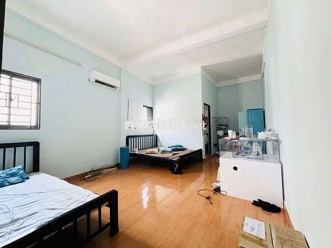 NHÀ 3 LẦU MẶT TIỀN 3/2 ( 3,5m x 17m) KINH DOANH TỐT Q11 VỊ TRÍ ĐẸP