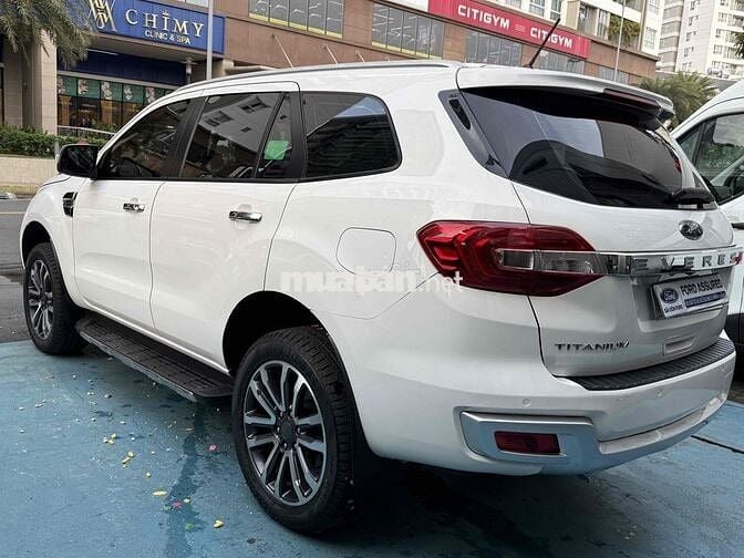 Everest Titanium 2021 Xe Bán Tại Hãng Ford