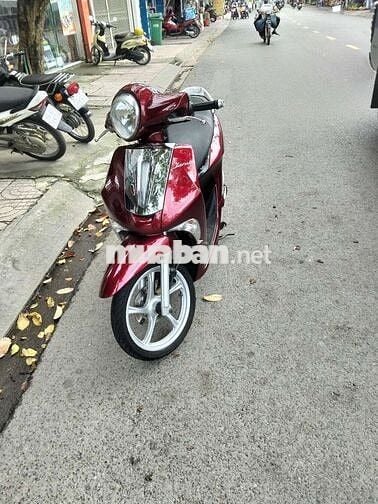 Xe máy Yamaha Janus màu đỏ ĐK 2018