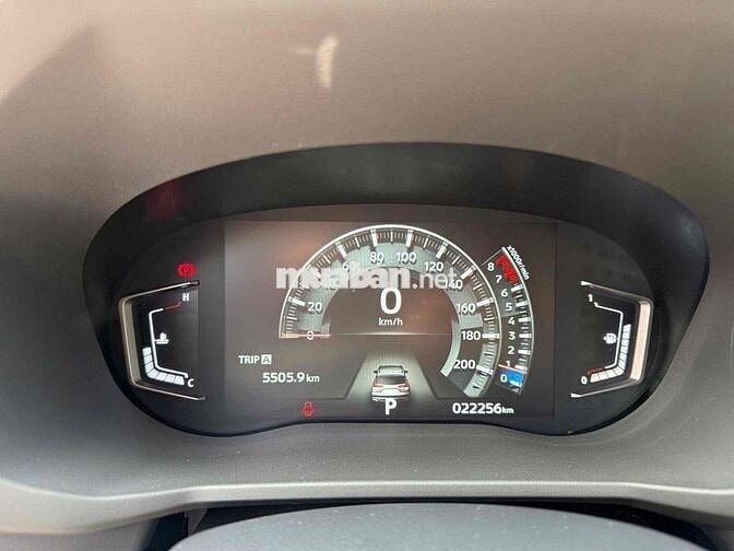 Mitsubishi Xpander Cross 2023 - 20000 km