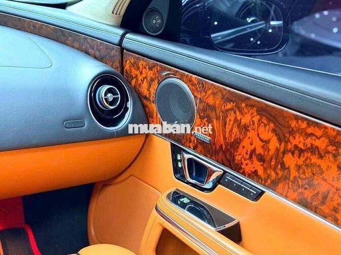 Jaguar XJL PORTFOLIO Model 2015