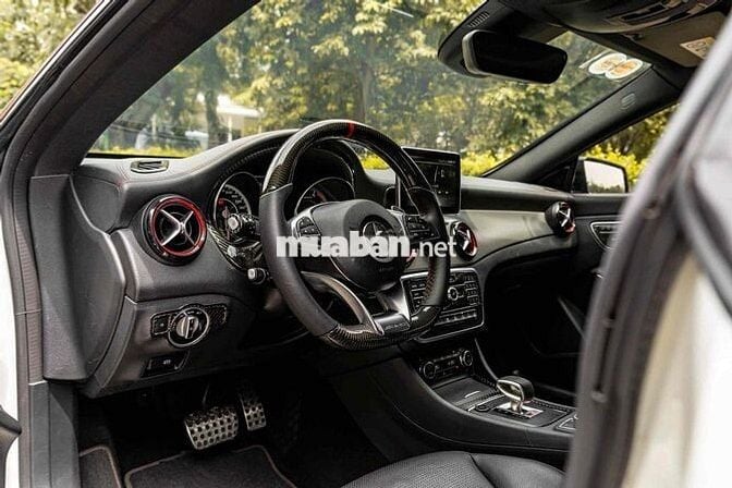 CLA45 4Matic Model 2016 màu trắng nhập Hungary