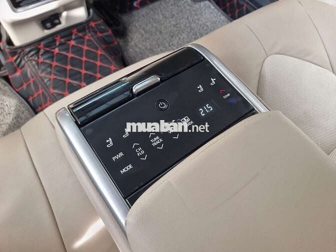 TOYOTA CAMRY 2.5Q MODEL 2022, ODO 5V6, HỖ TRỢ GÓP.