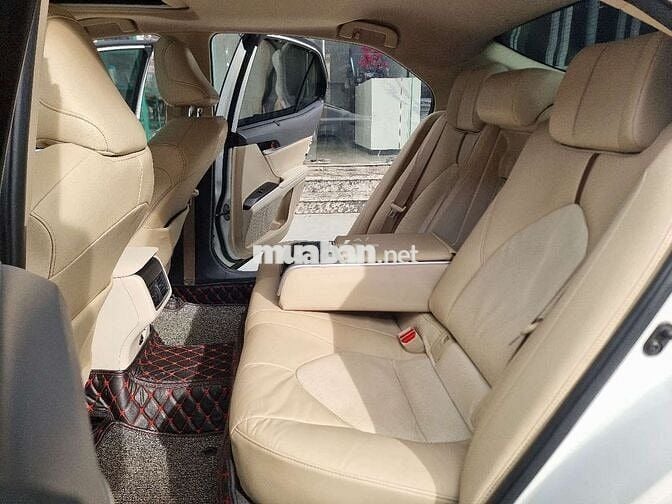 TOYOTA CAMRY 2.5Q MODEL 2022, ODO 5V6, HỖ TRỢ GÓP.