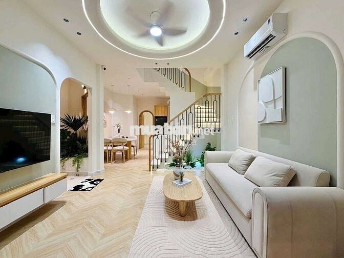 6x10m 60m2 nhà 3 phòng ngủ 4 tỷ 95 full nội thất đường Lê Hoàng Phái
