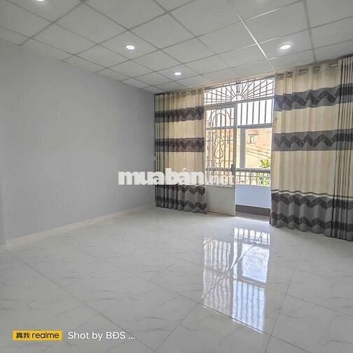 Cho thuê nhà mới đẹp QL13 gần đại hoc luật 8,5tr/ tháng