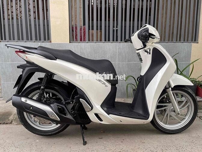 Sh 125 đời 2014 xe đẹp máy zin êm đúng chủ 34tr