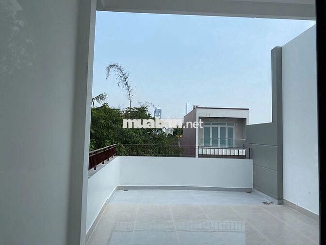 NHÀ MỚI 3 TẦNG, SIÊU ĐẸP 4PN 5WC, ĐƯỜNG SỐ 13, LINH XUÂN