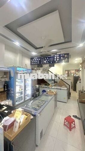 Ngang khủng 8M, dài 12M, DTSD 96M2, vị trí KD cực đẹp.