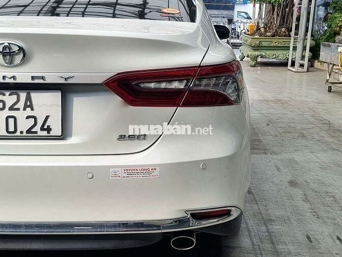 TOYOTA CAMRY 2.5Q MODEL 2022, ODO 5V6, HỖ TRỢ GÓP.