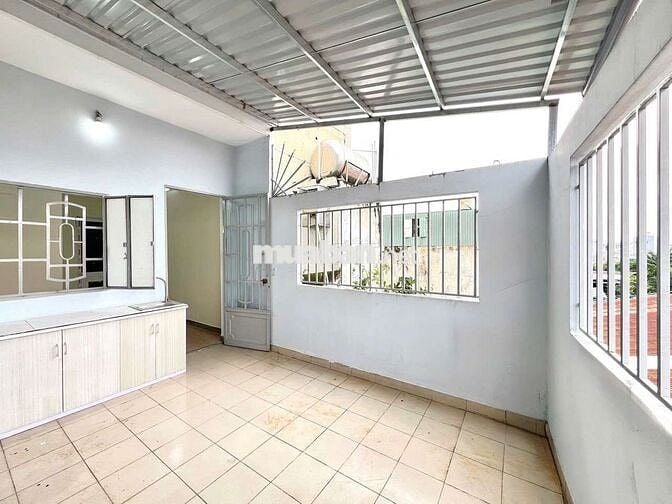 🌟Penthouse 1PN TÁCH BẾP ban công to nuôi cá trồng rau ngay EMART PHI
