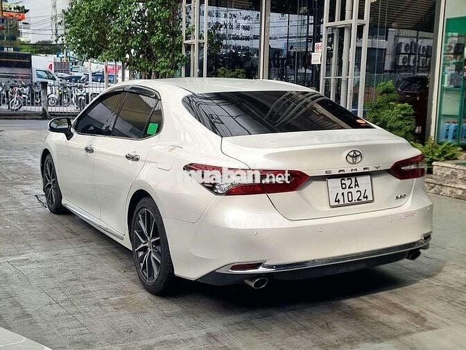 TOYOTA CAMRY 2.5Q MODEL 2022, ODO 5V6, HỖ TRỢ GÓP.