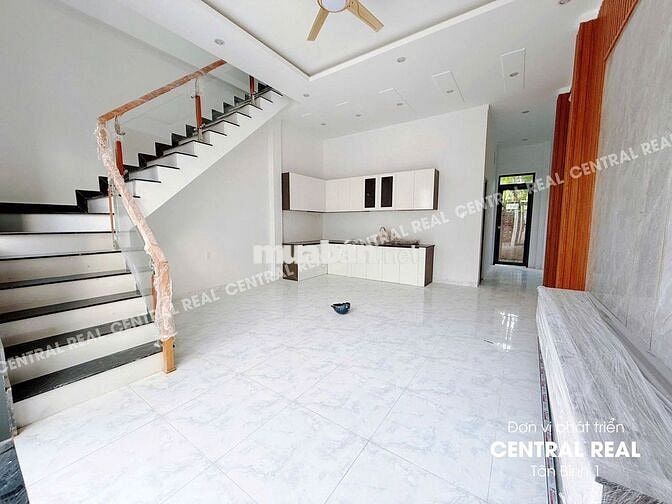 Nhà mới hoàn thiện tại Vĩnh Cửu – cách trung tâm Biên Hòa chỉ 10 phút