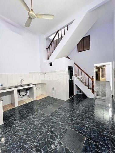 Cho thuê nhà HXH kinh doanh Lê Văn Sỹ 4x16m 2 tầng giá 18 triệu