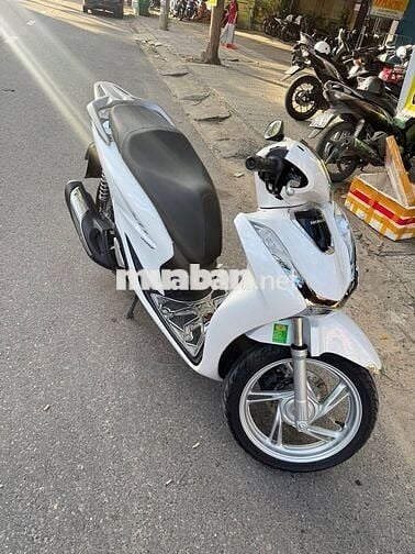 SH 160 2025 như mới có trả góp trao đổi