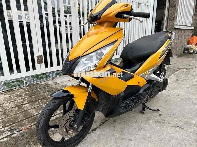 Honda AB xăng cơ lên đèn thái