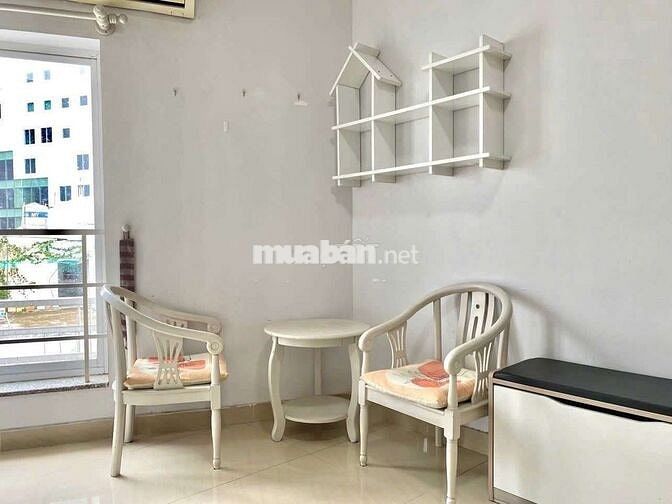 Căn hộ cao cấp full nội thất ở ngay ETow , Hoàng hoa thám , Âu cơ