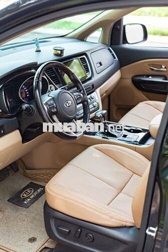 Kia Sedona Full Dầu 2019 màu Đen
