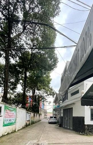 Bán nhà 3 tầng sát mặt tiền Trường Chinh, 40m2, sát hẻm xe tải, 3.5tỷ 