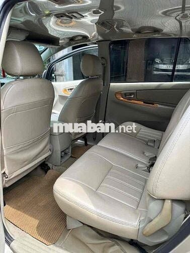 Toyota Innova 2010 G xịn xe cực đẹp êm ái lăm