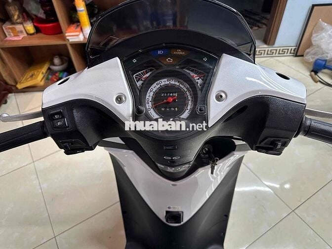 sh 150i fom ý 2011 số máy 5007 bstp Chính Chủ