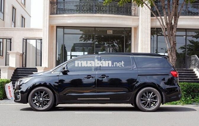 Kia Sedona Full Dầu 2019 màu Đen